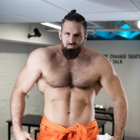 Chuck Conrad fucks Leo Bacchus - Picture 1