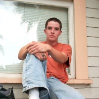 Stephen's sneakers - Picture 3