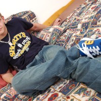 Tomy Shows off his socks and feet - Picture 3