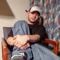 Lil B shows off his feet - Picture 4