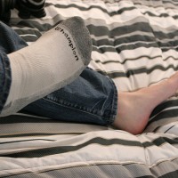 Mike Roberts shows his sneakers - Picture 6
