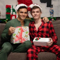 Banging The Jolly Humper - Picture 7