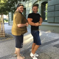 Muscle guy for older - Picture 8