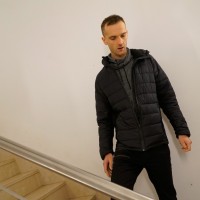 In the street - Picture 6
