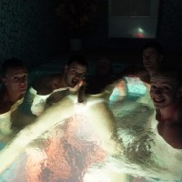 In the gay sauna - Picture 2