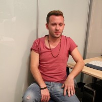 Timothy Teaser - Picture 2