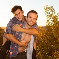 Archie & Sean - Picture 4
