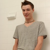 Ashton Ryan gets wet - Picture 7