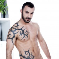 Alejandro, Jace and Xavi fucks Johny - Picture 4