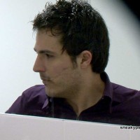 The pervy cameraman - Picture 7