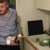 Piss The banker - Picture 4