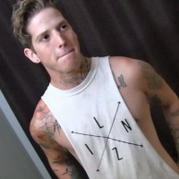Hunk riding - Picture 1